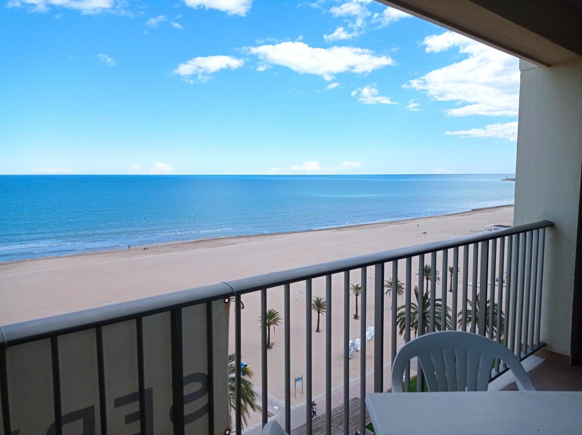 Apartamentos Infante Primera Linea - Solo Familias Serviplaya Playa de Gandia Quarto foto